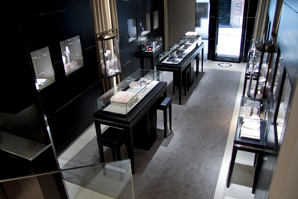 Installazioni: Evento Esposizione Mont Blanc princesse Grace De Monaco Collection