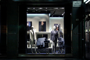 Larusmiani vetrina supermarket Milano
