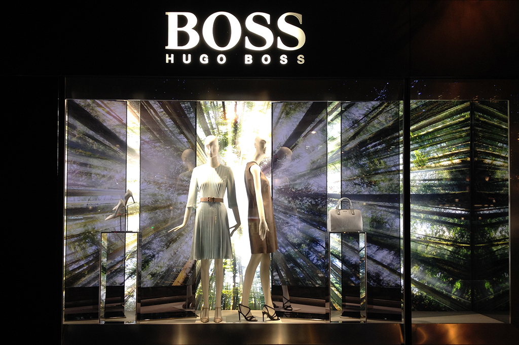 Vetrina donna, Hugo Boss, Parigi, gennaio 2015