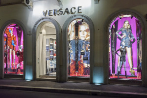 Versace: vetrine autunno inverno 2014