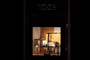 Tod's vetrina disegni primavera estate 2011