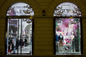 Vetrine Pitti - Guess Jeans 2015